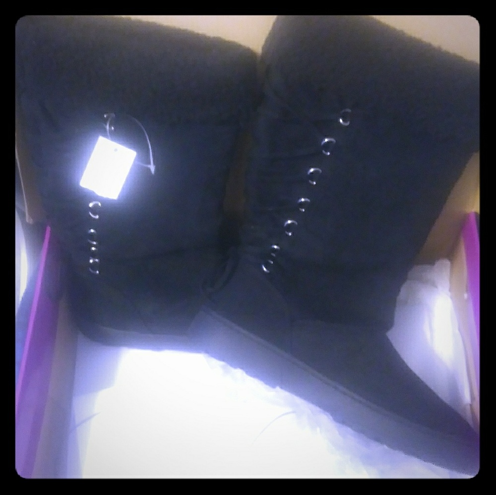 New in Box! Rampage Winter Boots